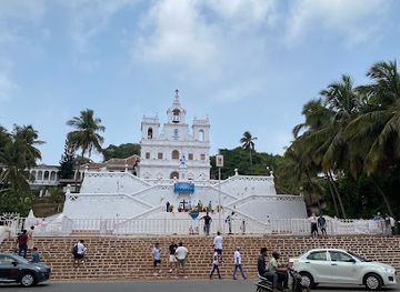 india/panaji/attraction/praca-de-igreja-view-point