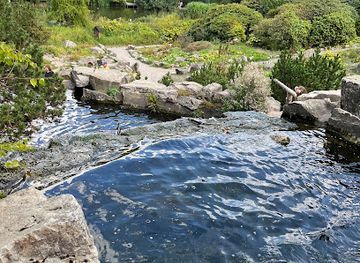 germany/essen/attraction/wasserfall