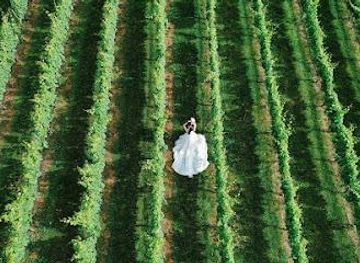 west-virginia/harper-s-ferry/attraction/cana-vineyards-and-winery-of-middleburg