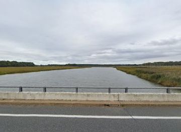 delaware/bombay-hook-national-wildlife-refuge/attraction/eagles-nest-wildlife-area