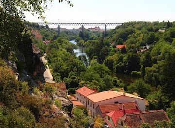 czechia/podyji-national-park/attraction/zeleznicni-viadukt
