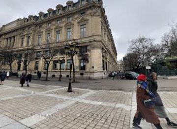 france/paris/attraction/place-louis-lepine