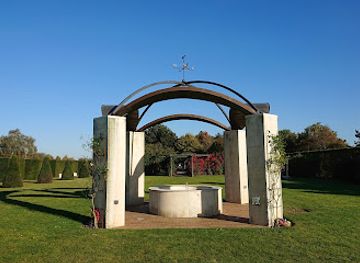 france/caen/attraction/jardin-britannique-du-memorial