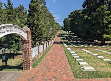 north-carolina/high-country/attraction/old-salem-museums-gardens-administrative-offices