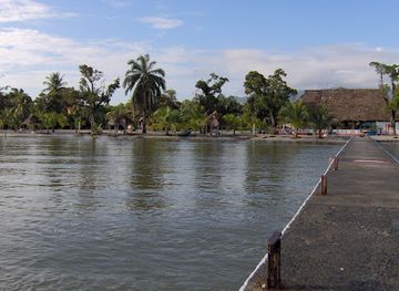 guatemala/rio-dulce/attraction/punta-de-palma