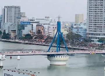 vietnam/da-nang/attraction/han-river-bridge