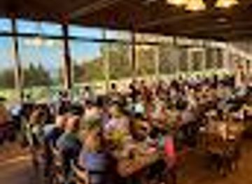 virginia/shenandoah-national-park/attraction/pollock-dining-room-at-skyland