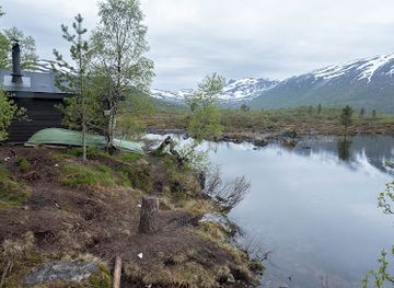 norway/senja-island/attraction/trailhead-andervatnet