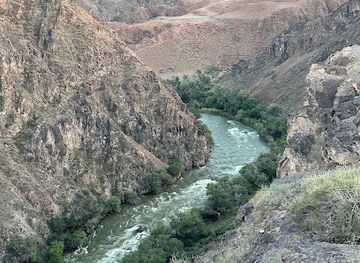 kazakhstan/southern-kazakhstan/attraction/black-canyon