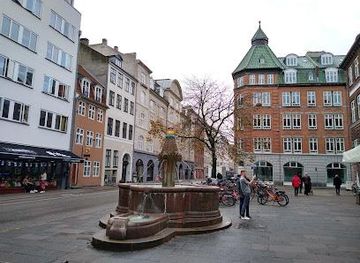 denmark/hillerod/landmark/vandkunsten-springvand