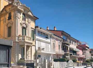 italy/versilia/attraction/villino-il-guscio