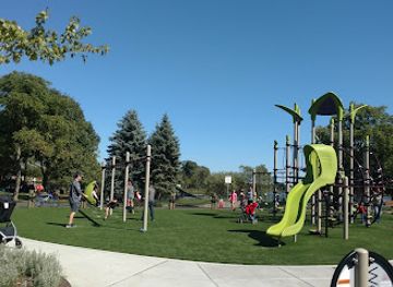 illinois/arlington-heights/attraction/lake-arlington