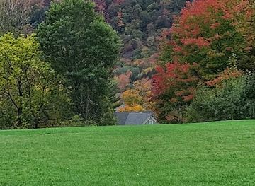 vermont/molly-falls-state-park/attraction/hardwick-trails