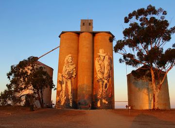 australia/mallee/attraction/rosebery-art-silo