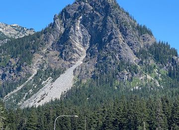 washington/snoqualmie-pass/attraction/snoqualmie-pass-visitor-center