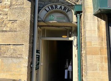 united-kingdom/stratford-upon-avon/attraction/burford-library