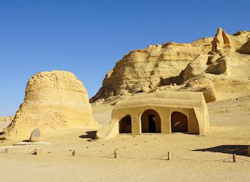 egypt/lower-egypt/attraction/wadi-hitan-national-park