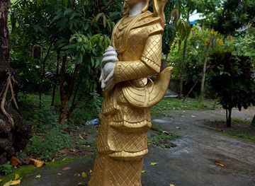 bangladesh/barisal-division/attraction/srimangal-buddhist-vihar-kuakata