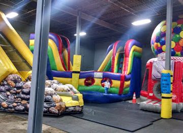 tennessee/johnson-city/attraction/quantum-leap-trampoline-sports-arena