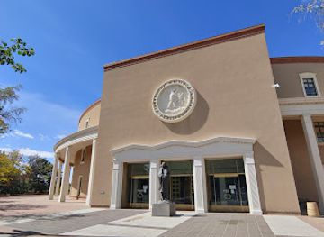 new-mexico/turquoise-trail/attraction/new-mexico-state-capitol