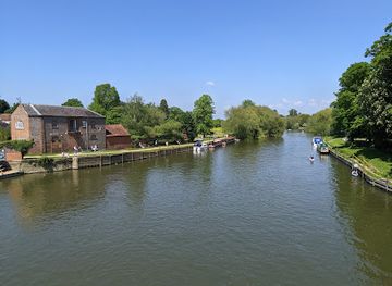 united-kingdom/berkshire/attraction/wallingford-castle
