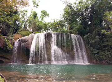 Gunhuban Falls