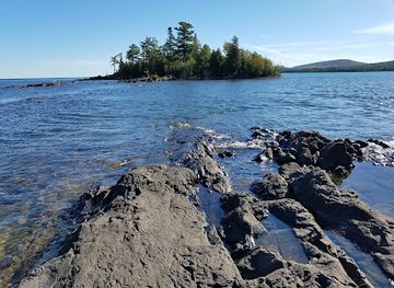 michigan/copper-harbor/attraction/hunter-s-point-park