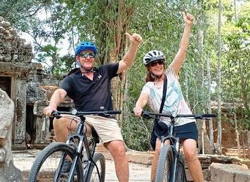 cambodia/siem-reap/attraction/angkor-cycling-tour