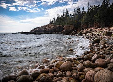 maine/acadia-national-park/attraction/boulder-beach