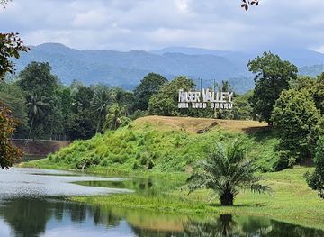 malaysia/east-coast/attraction/fraser-valley-kuala-kubu-bharu