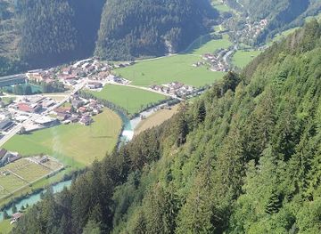 austria/zillertal-alps/attraction/hiking-in-the-zillertal