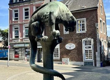 germany/aachen/attraction/bahkauv