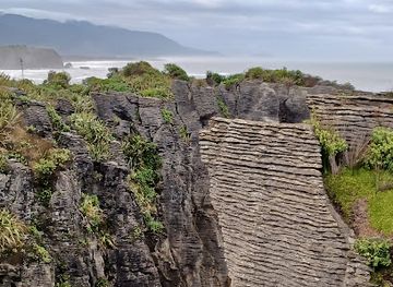 new-zealand/punakaiki/attraction/paparazzi-nation-park-pancake-rocks