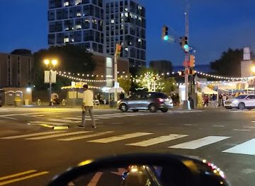 new-jersey/jersey-city/attraction/mcginley-square-mural