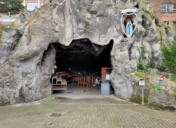belgium/kortrijk/attraction/lourdesgrot-veldstraat