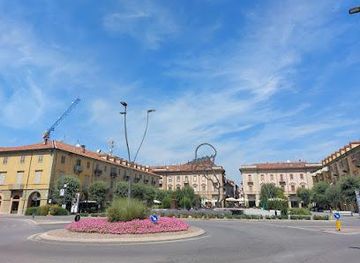 italy/turin/attraction/piazza-michele-ferrero