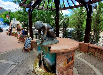 colorado/garden-of-the-gods/attraction/stratton-spring