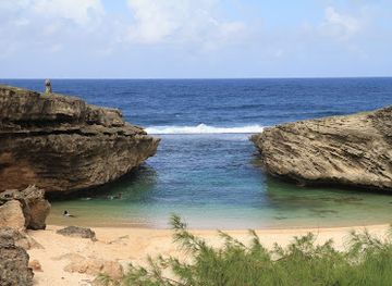 mauritius/rodrigues/attraction/anse-bouteille