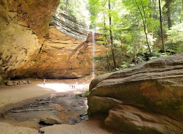 Ash Cave