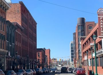 new-york/syracuse/downtown-syracuse/attraction/armory-square