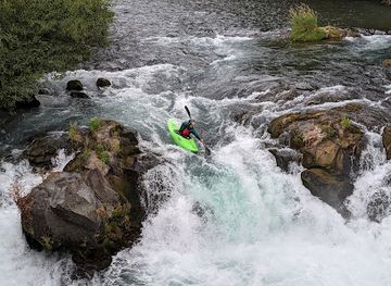 oregon/hood-river-county/attraction/husum-falls