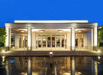 california/south-coast/attraction/the-richard-nixon-library-museum