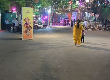 india/agra/attraction/taj-carnival-agra