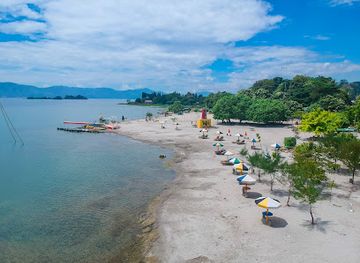 indonesia/lake-toba/attraction/pantai-batuhoda