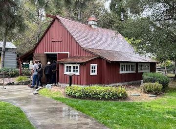 california/burbank/attraction/walt-disney-s-carolwood-barn