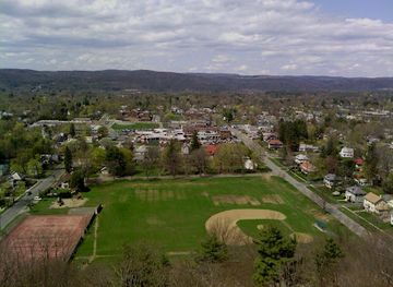 massachusetts/hampshire-county/attraction/poet-s-seat-tower