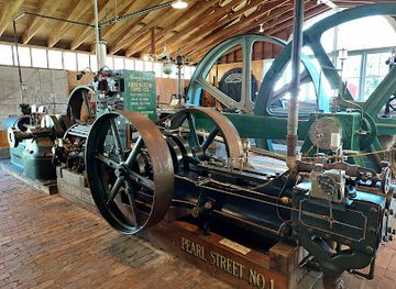 rhode-island/east-greenwich/attraction/new-england-wireless-steam-museum