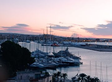 spain/palma-de-mallorca/el-terreno/attraction/plaza-mirador-remigia-caubet