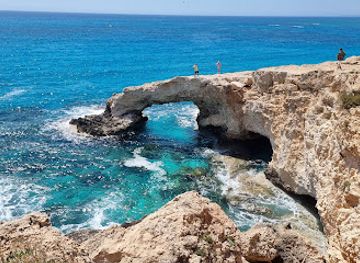 cyprus/morphou-bay/attraction/sea-caves