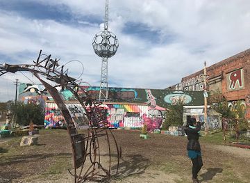 michigan/detroit/attraction/lincoln-street-art-park